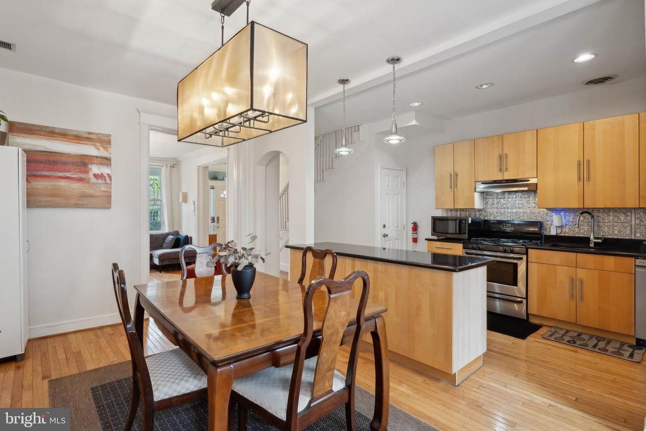 1029 G Street - Photo 1