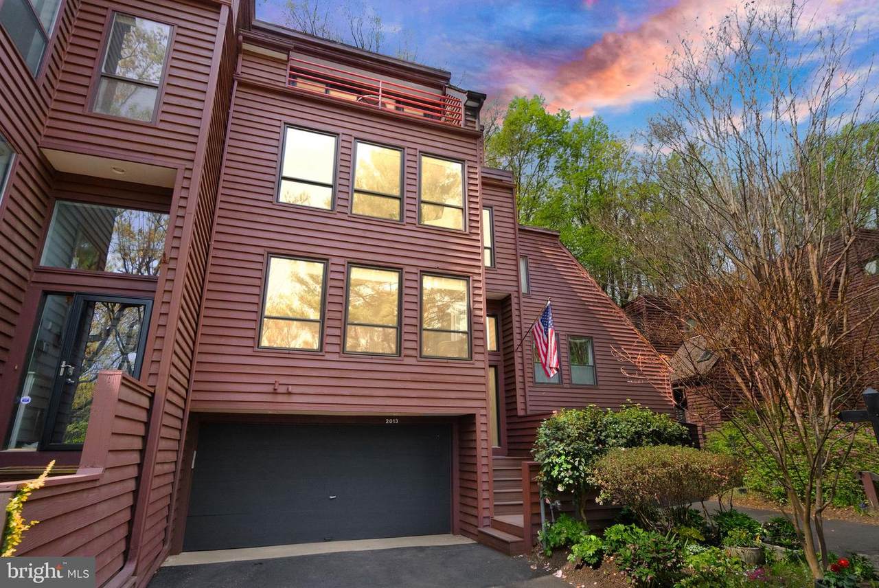 2013 Turtle Pond Drive - Photo 1