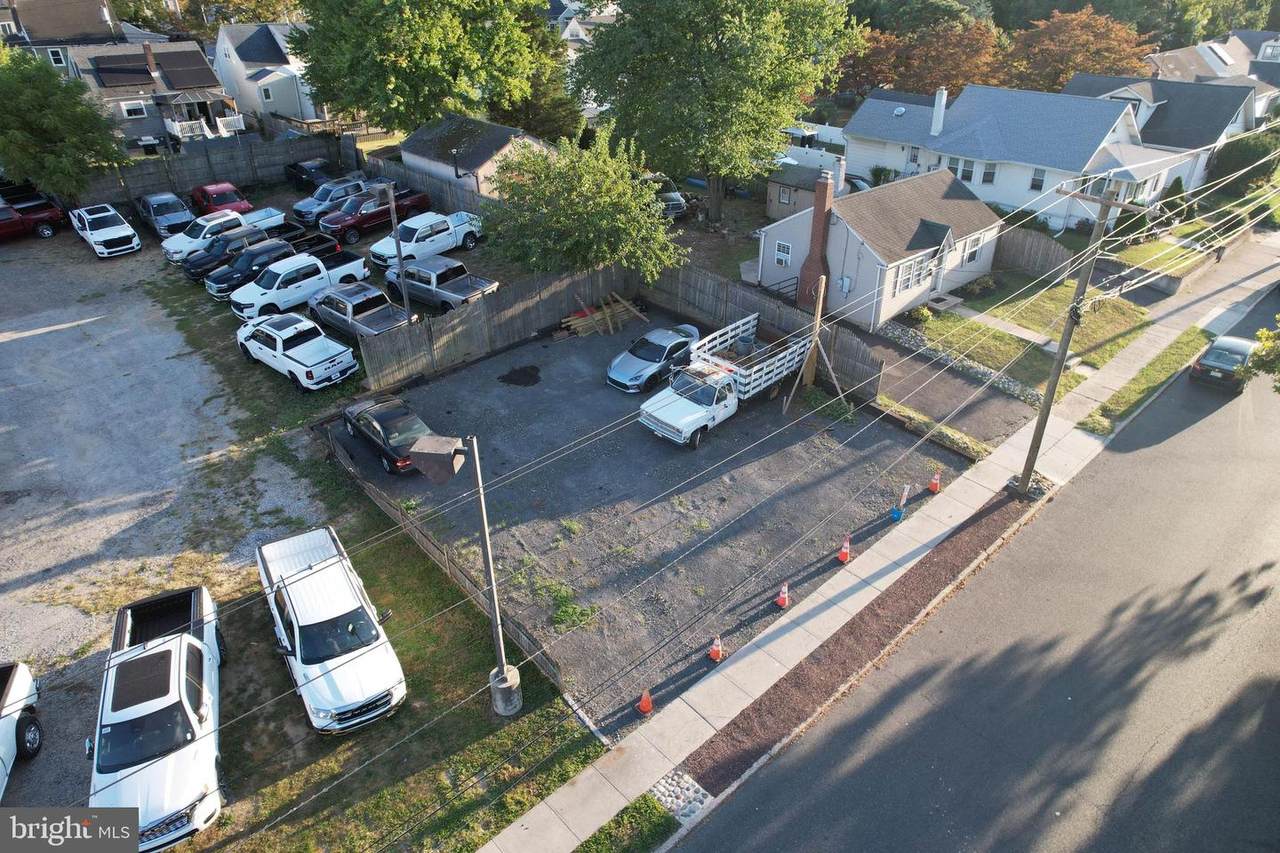 14 2ND Avenue - Photo 1