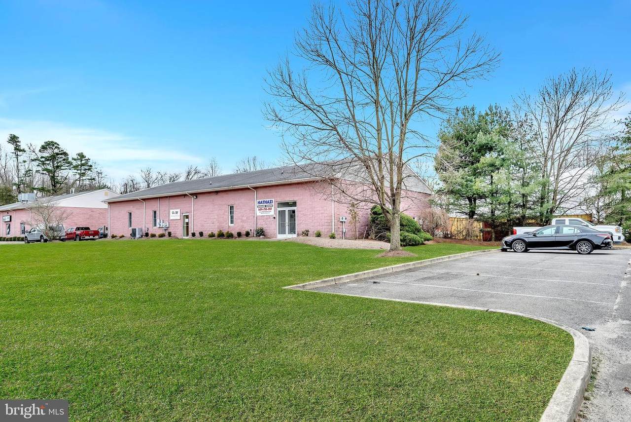 18 Hornerstown Road - Photo 1