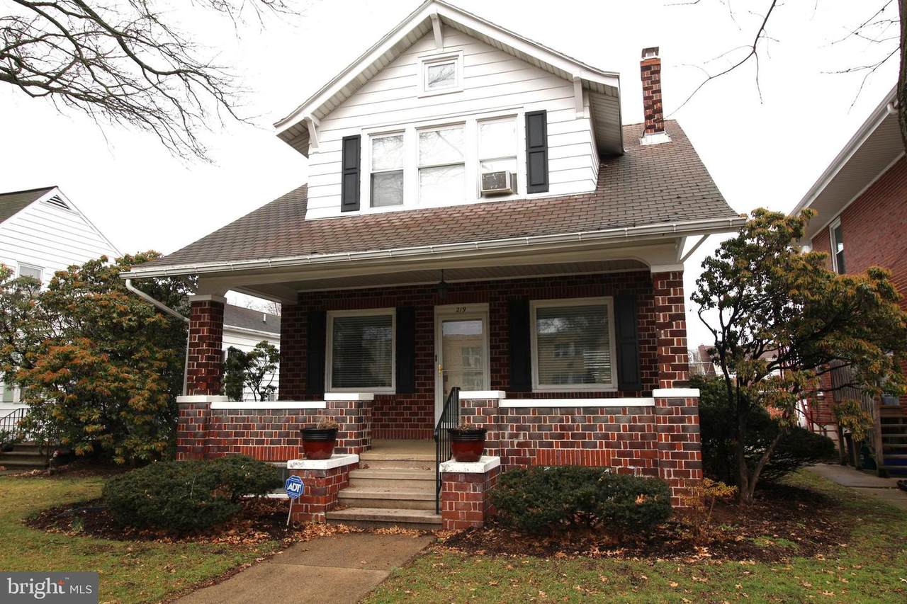 219 Lancaster Avenue - Photo 1