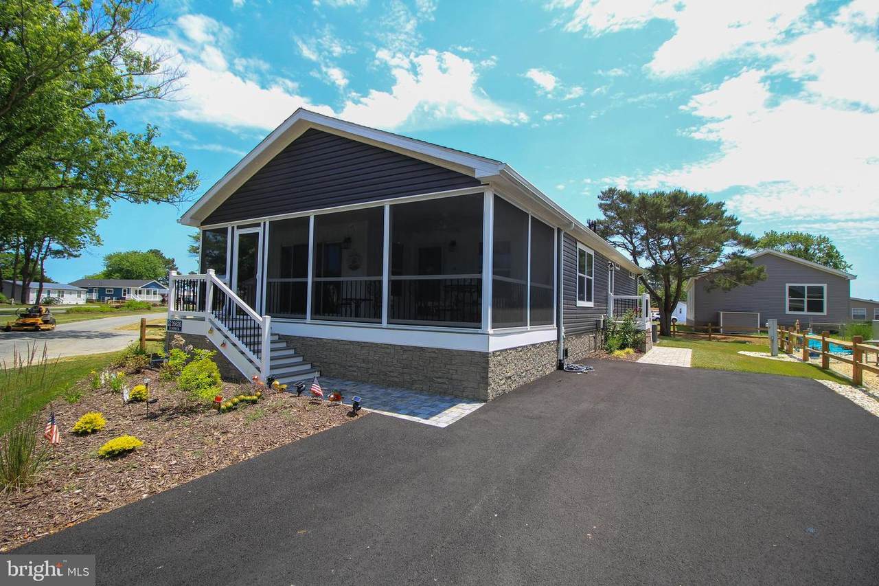 26626 Landing Road - Photo 1