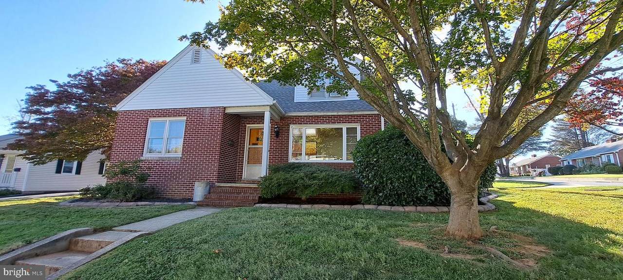 325 Fulford Avenue - Photo 1