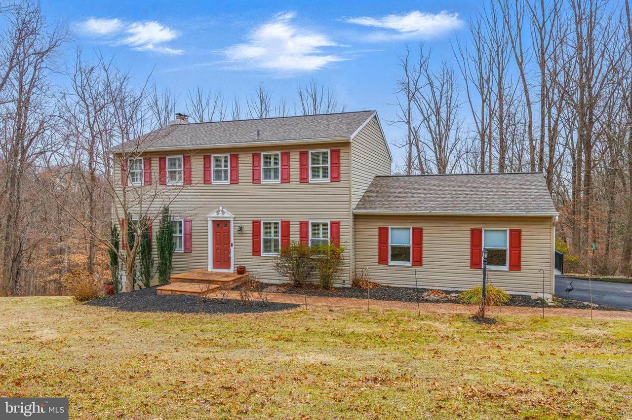 121 Ridgewood Circle - Photo 1