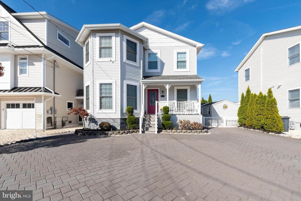 24 Dorothy Drive - Photo 1