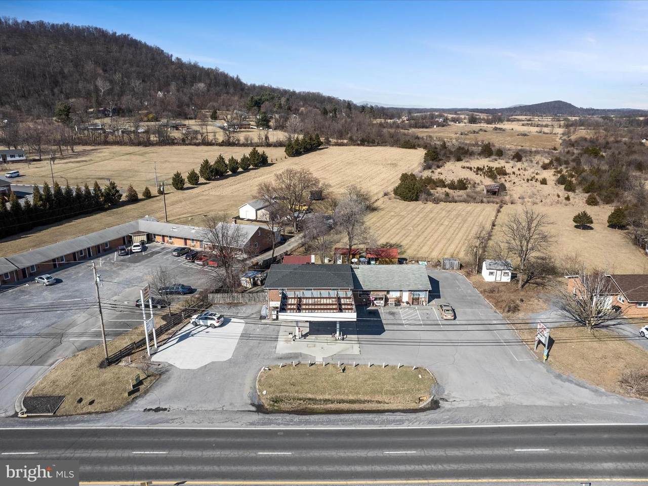 2740 Northwestern Pike - Photo 1