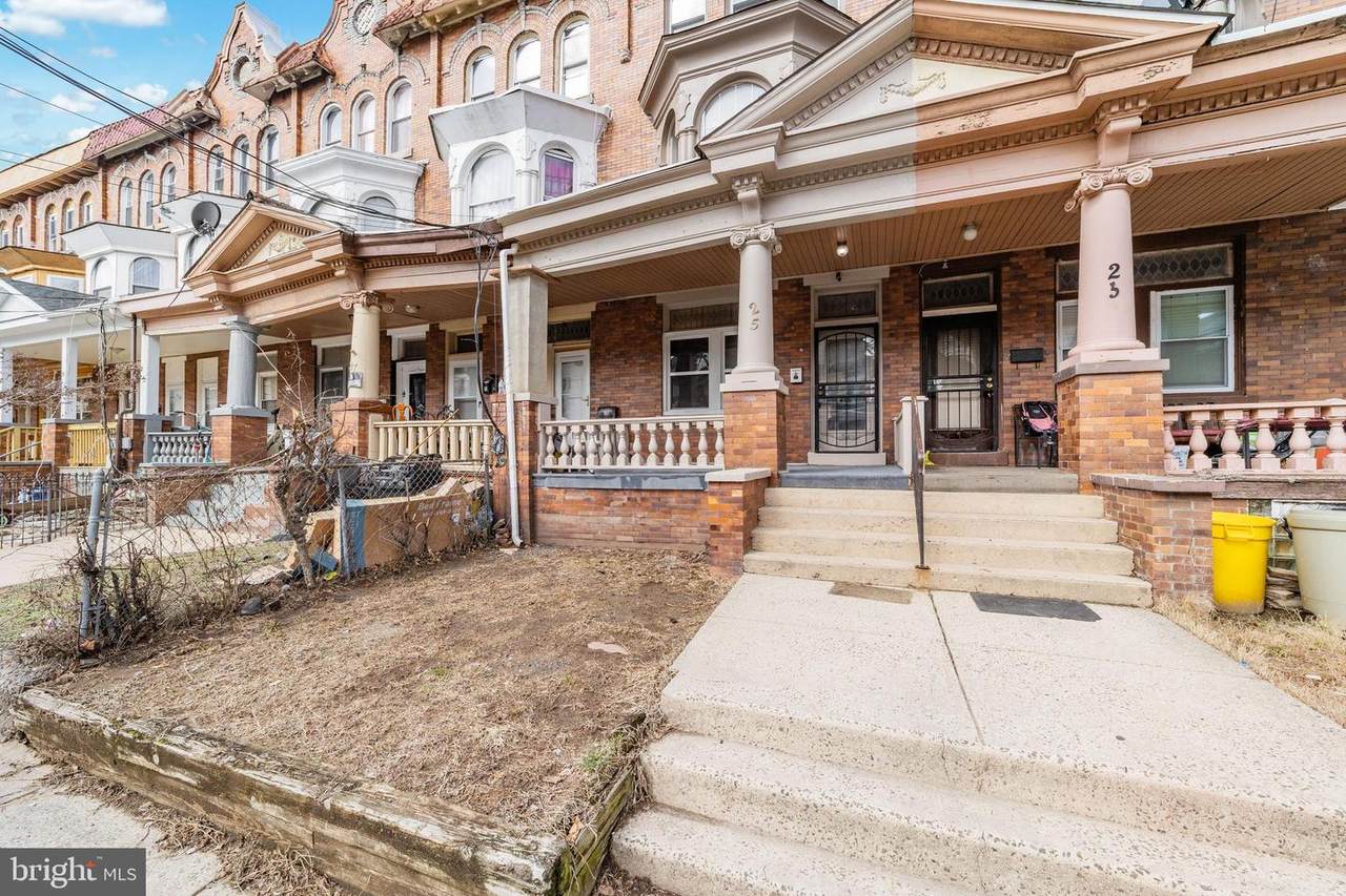 25 Colonial Avenue - Photo 1