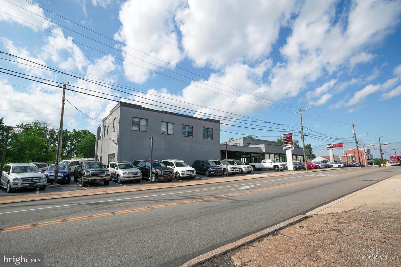 1082 Dekalb Street - Photo 1