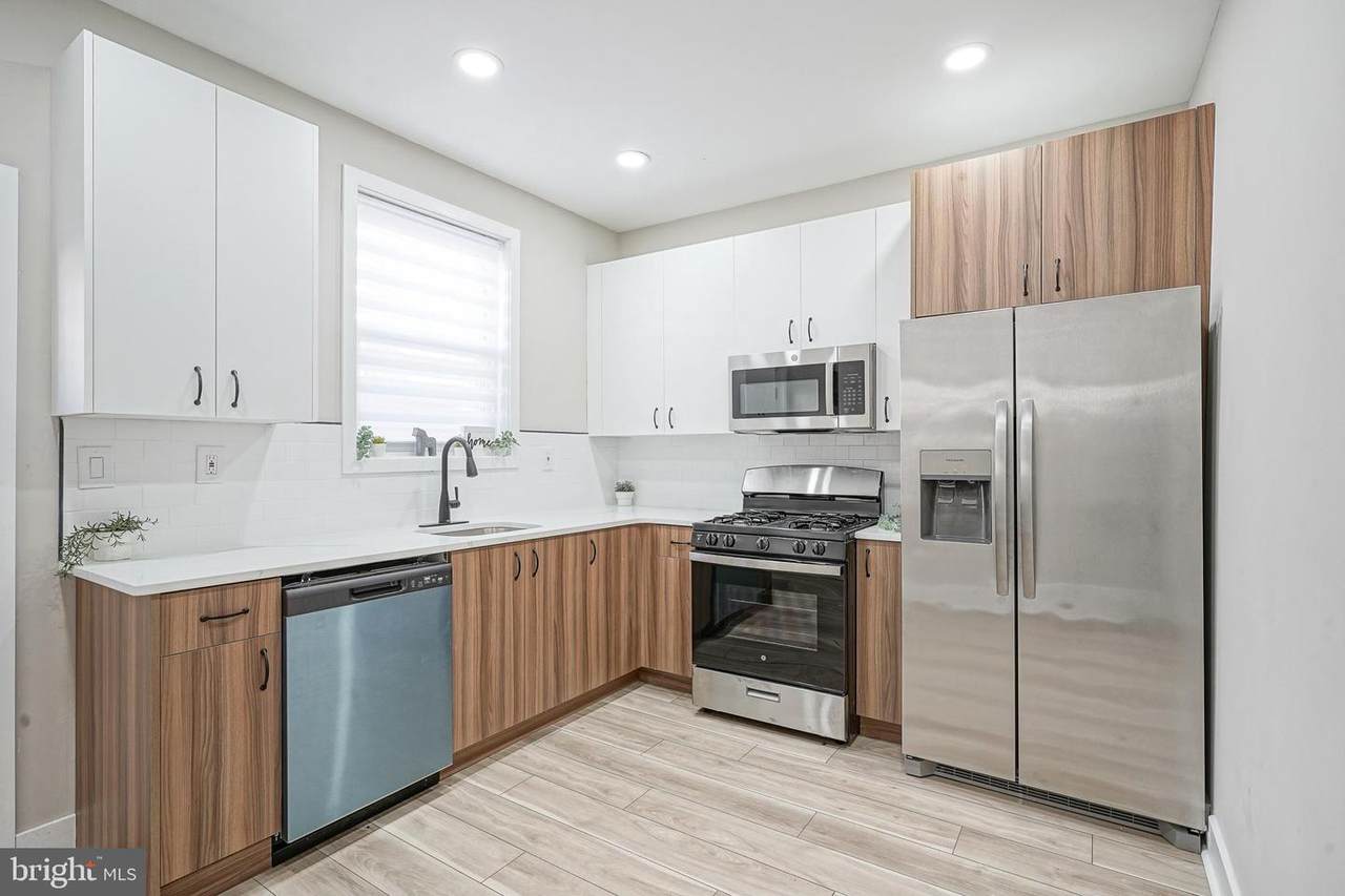 1933 Mcclellan Street - Photo 1