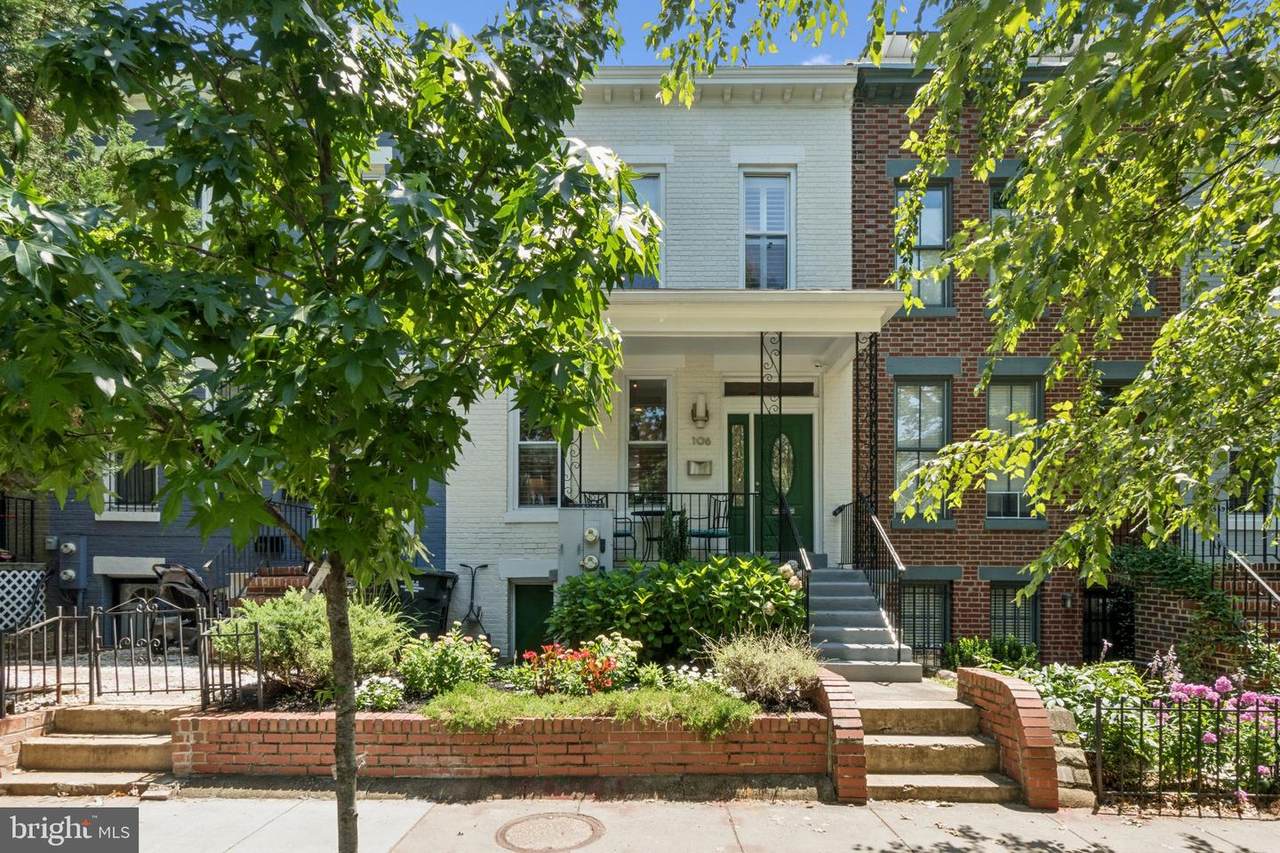 106 15TH Street - Photo 1