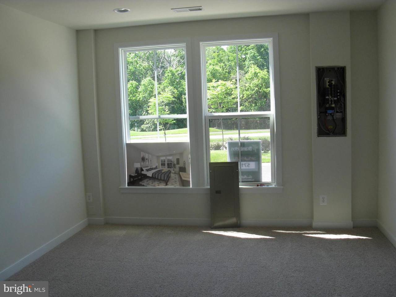 https://bt-photos.global.ssl.fastly.net/brightmls/1280_boomver_1_803686764204-2.jpg
