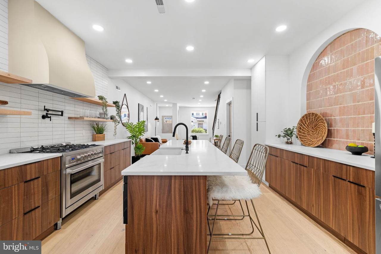 5321 Walton Avenue - Photo 1