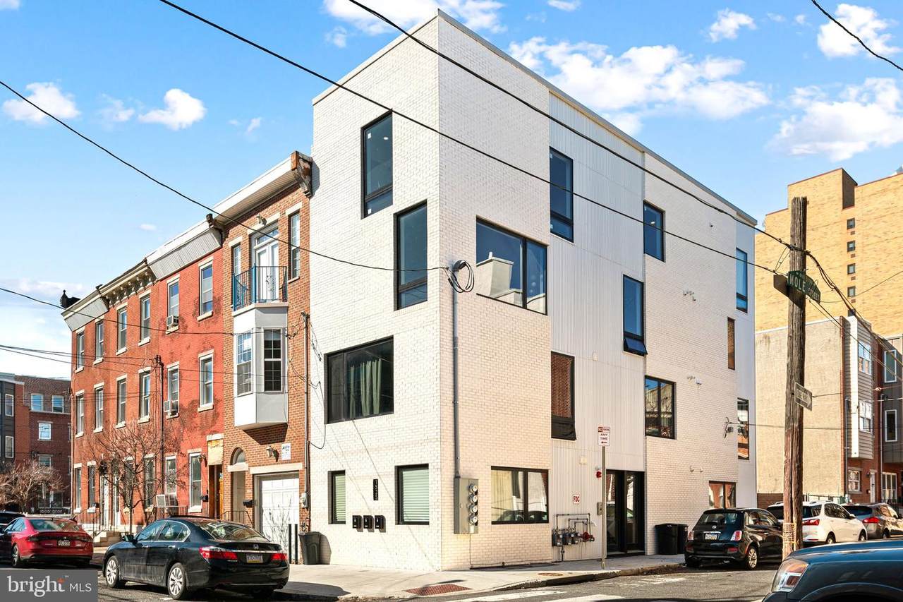 1525 Catharine Street - Photo 1