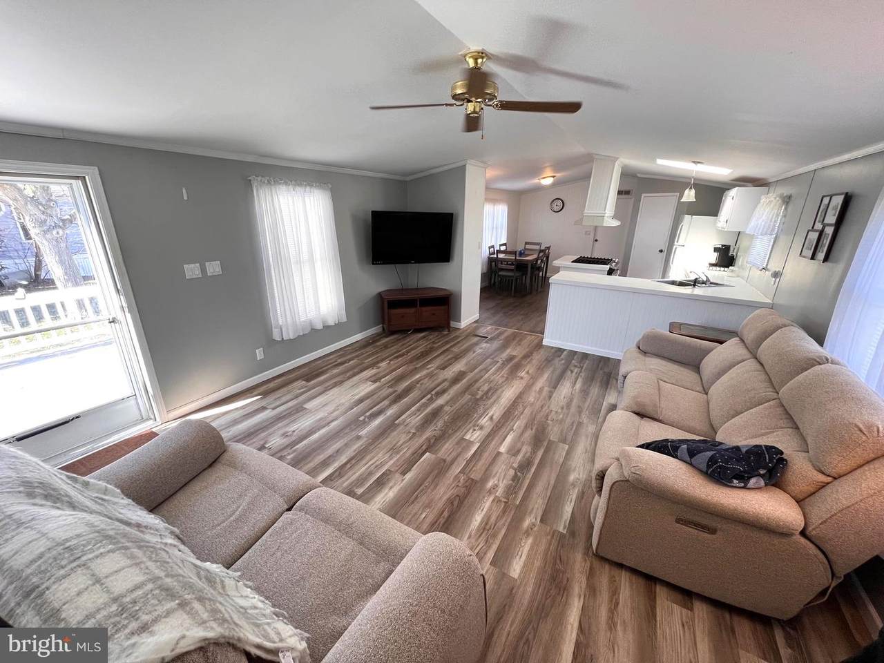 4 Devon Lane - Photo 1
