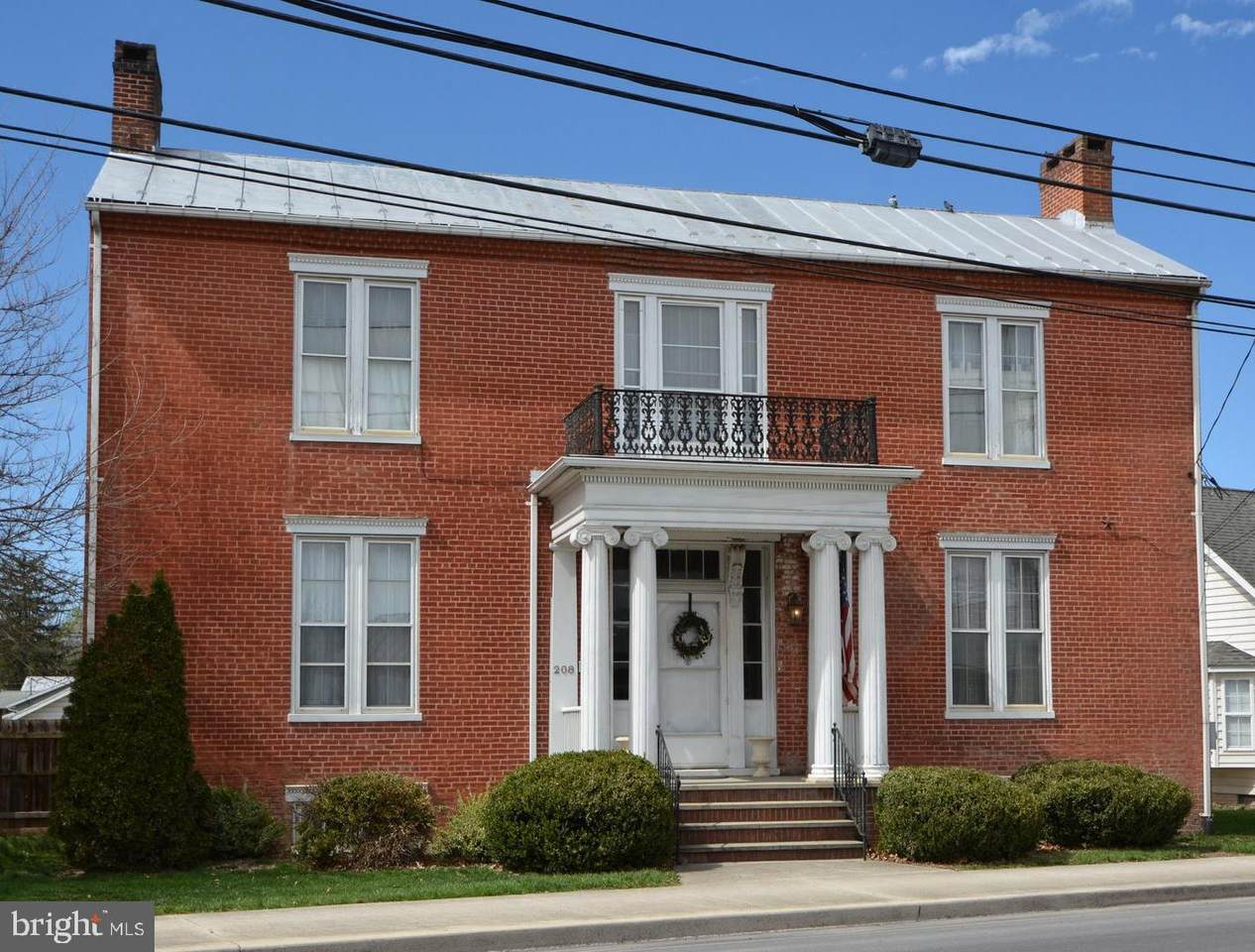 208 N Main Street - Photo 1