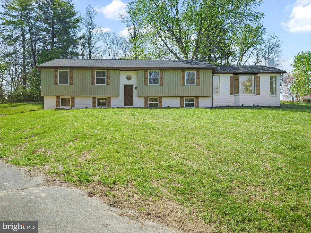 104 Carrell Lane - Photo 1