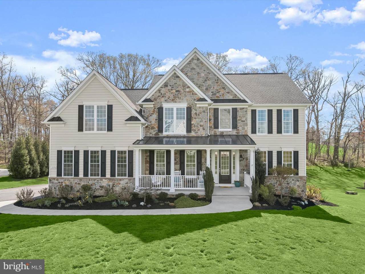 13590 Mitchells Way - Photo 1