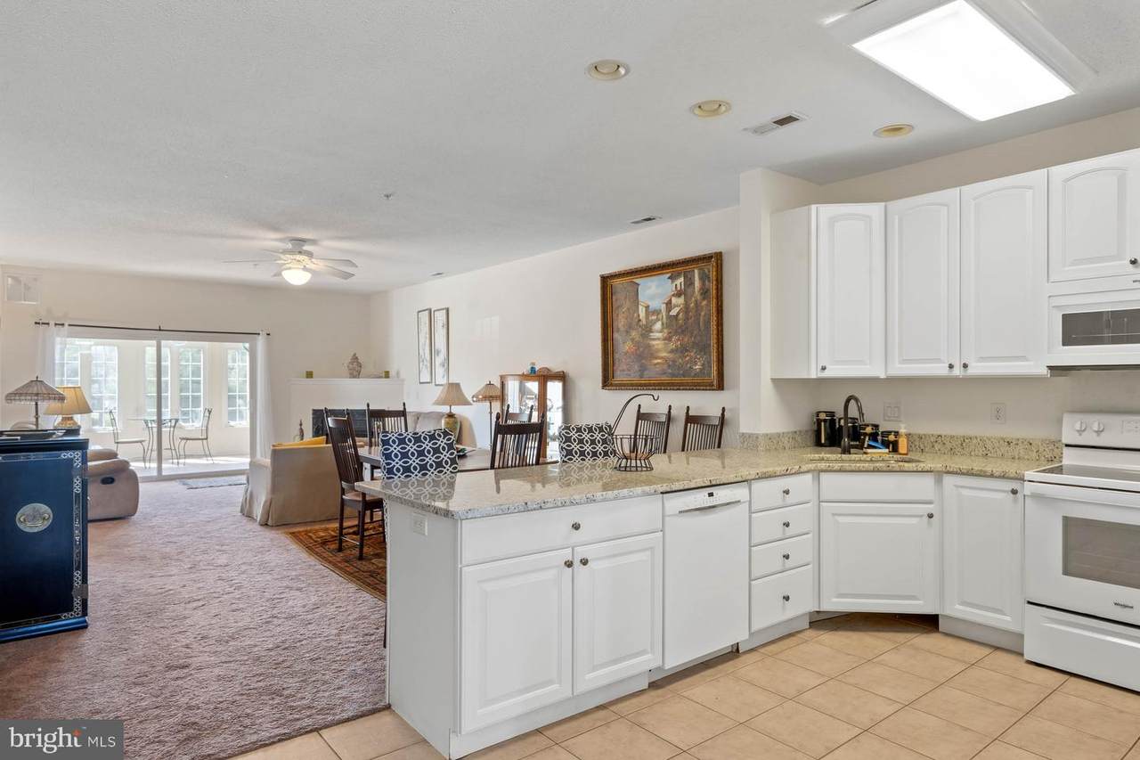 34383 Summerlyn Drive - Photo 1