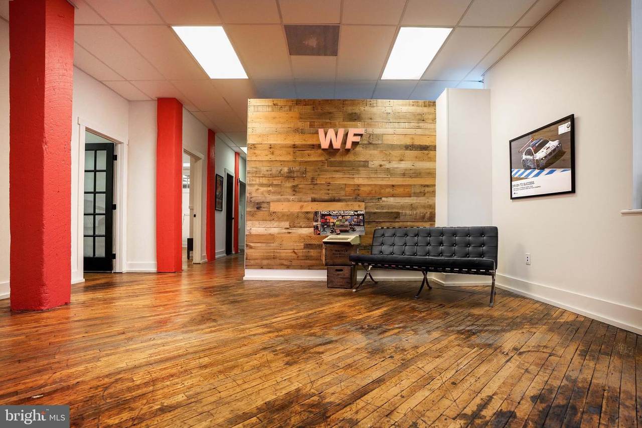 117 West End Avenue - Photo 1