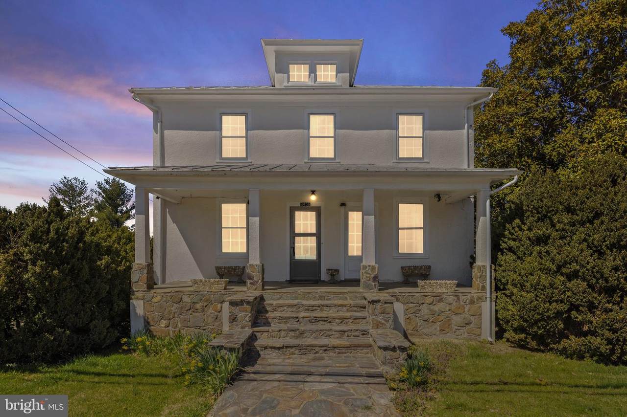8458 Main Street - Photo 1