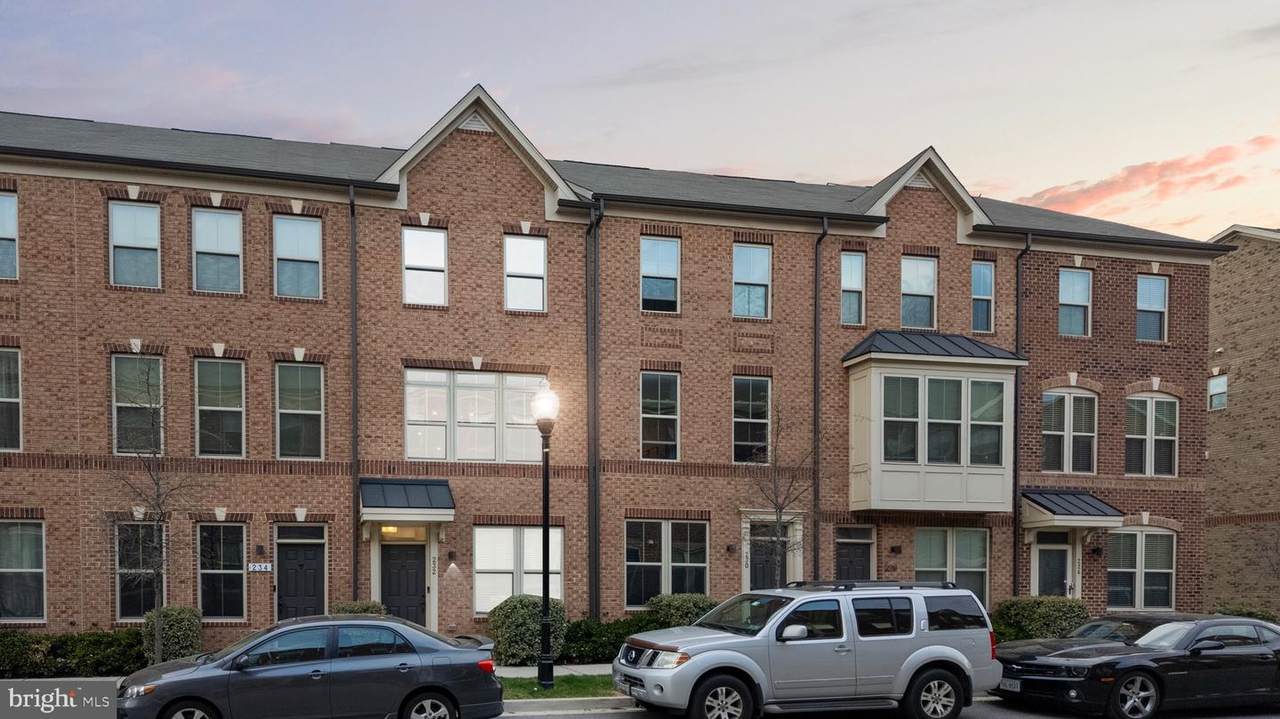 232 Macon Street - Photo 1