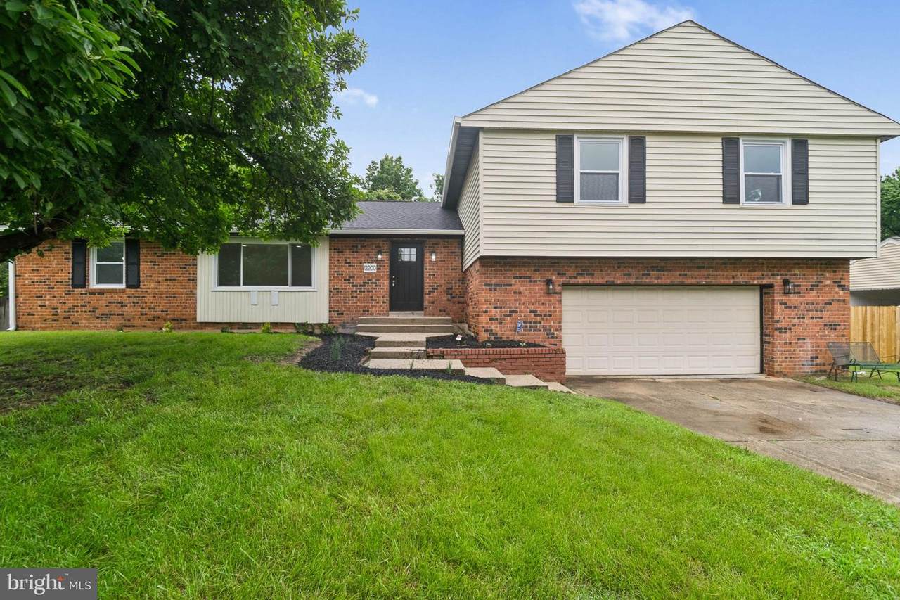 12200 Hunterton Street - Photo 1