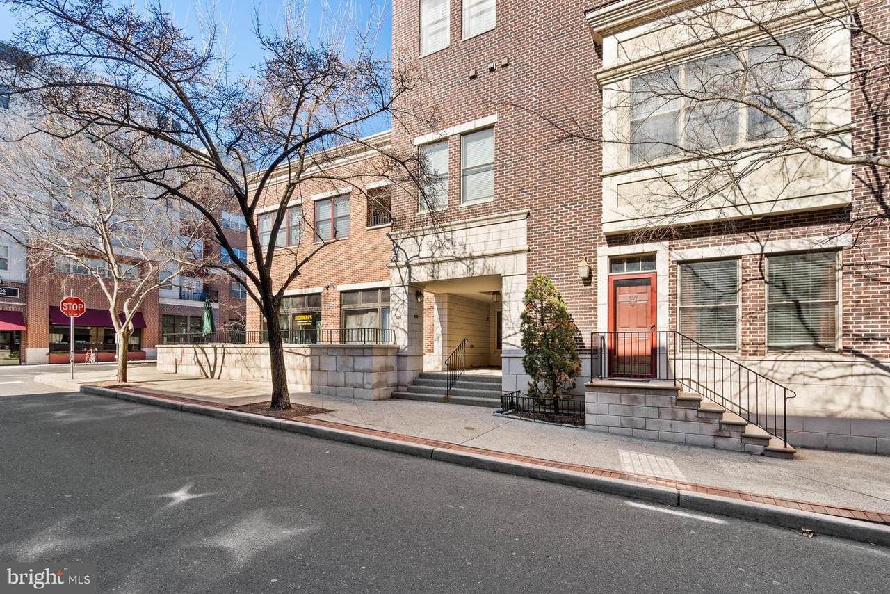 605 Atlantic Avenue - Photo 1