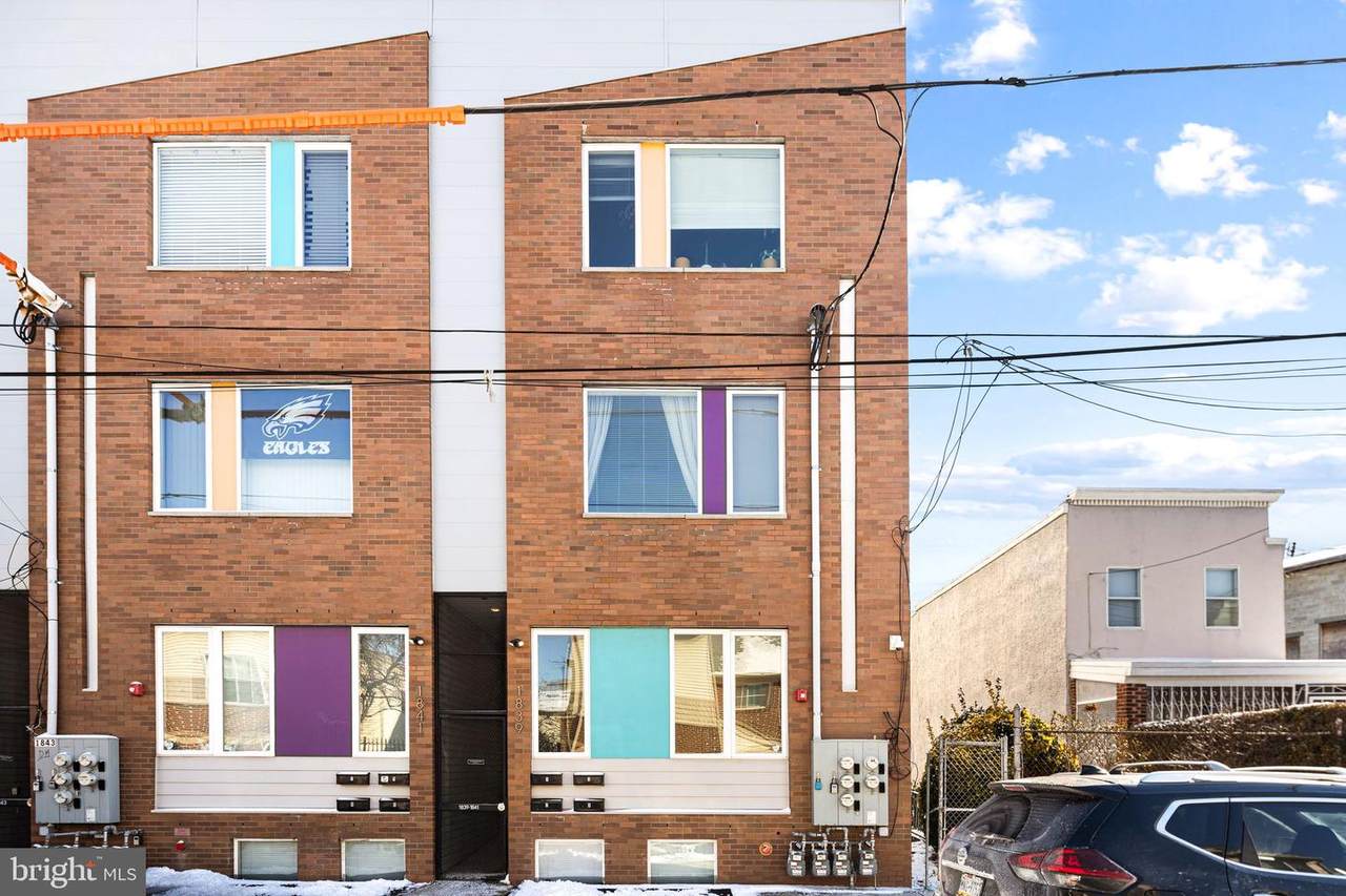 1839 6TH Street - Photo 1