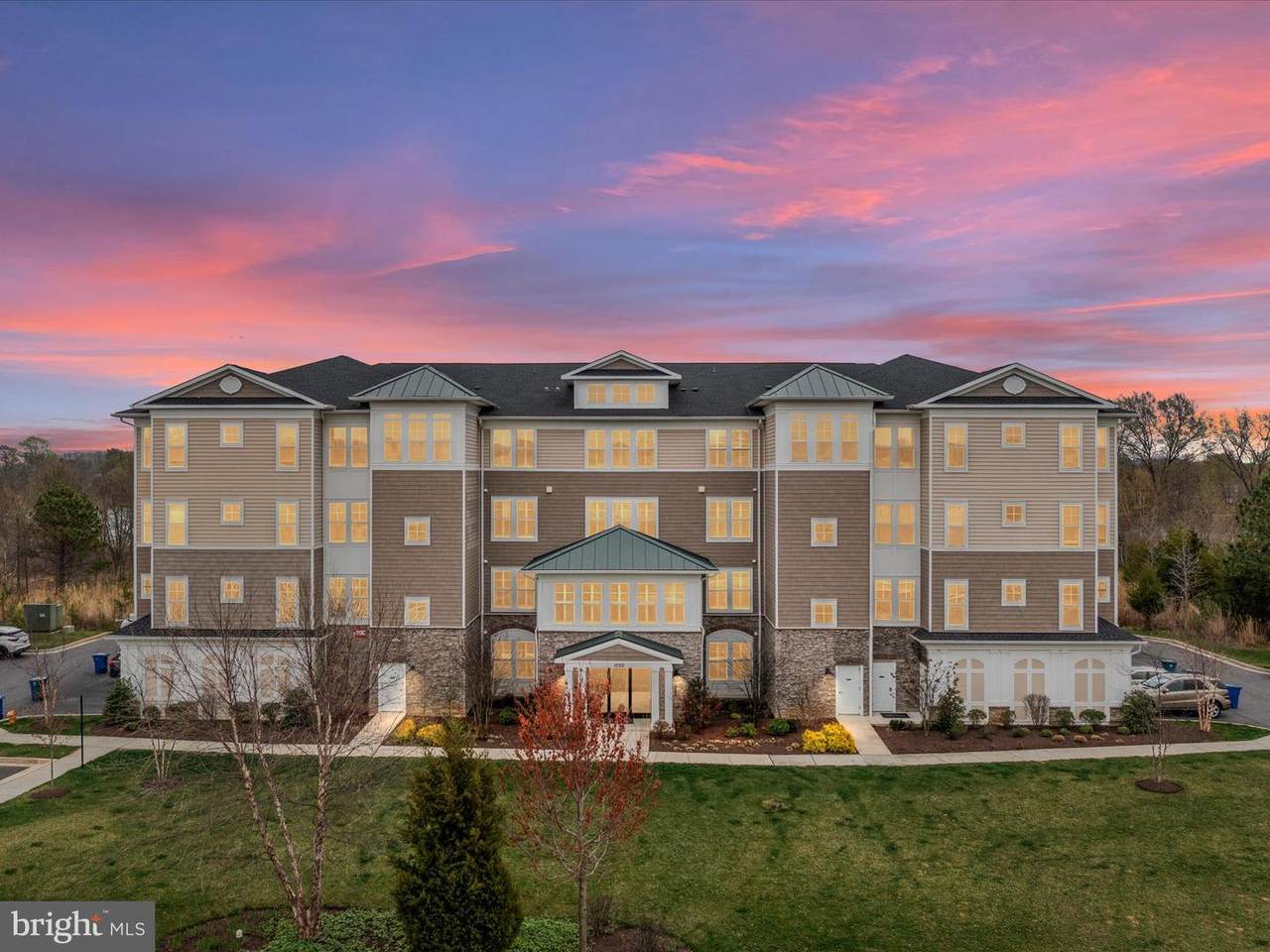 1000 Herons Nest Way - Photo 1