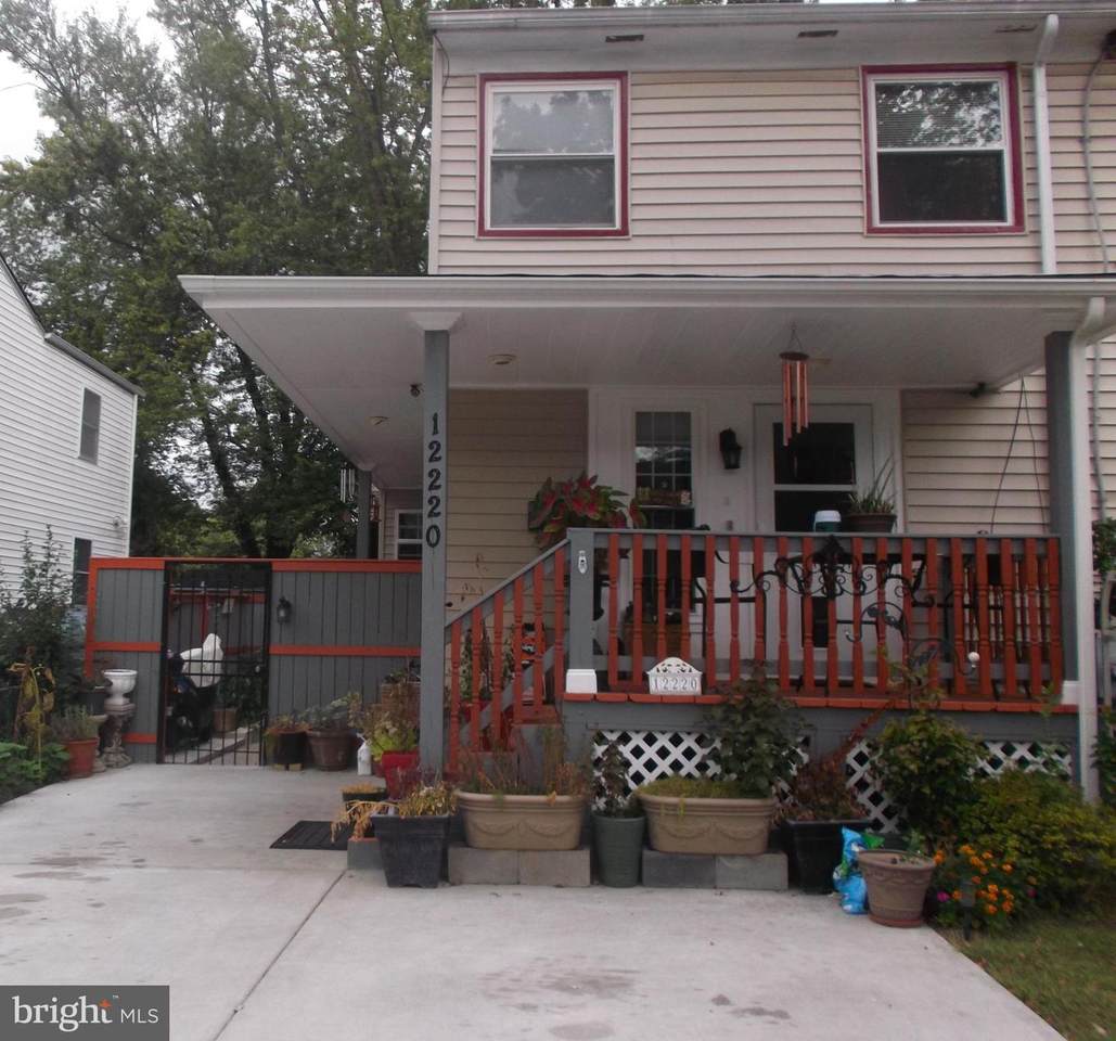 12220 Centerhill Street - Photo 1