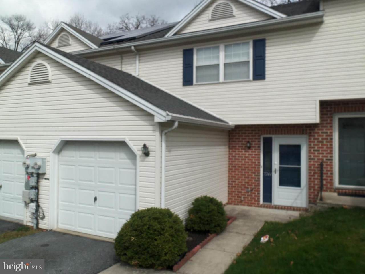 7244 Huntingdon Street - Photo 1