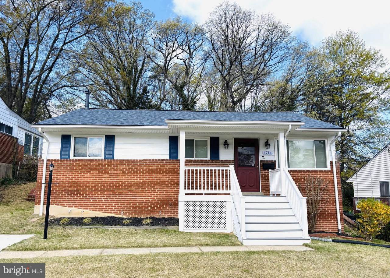 4714 Glenoak Road - Photo 1