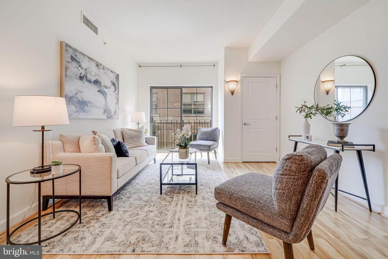 1111 25TH Street - Photo 1