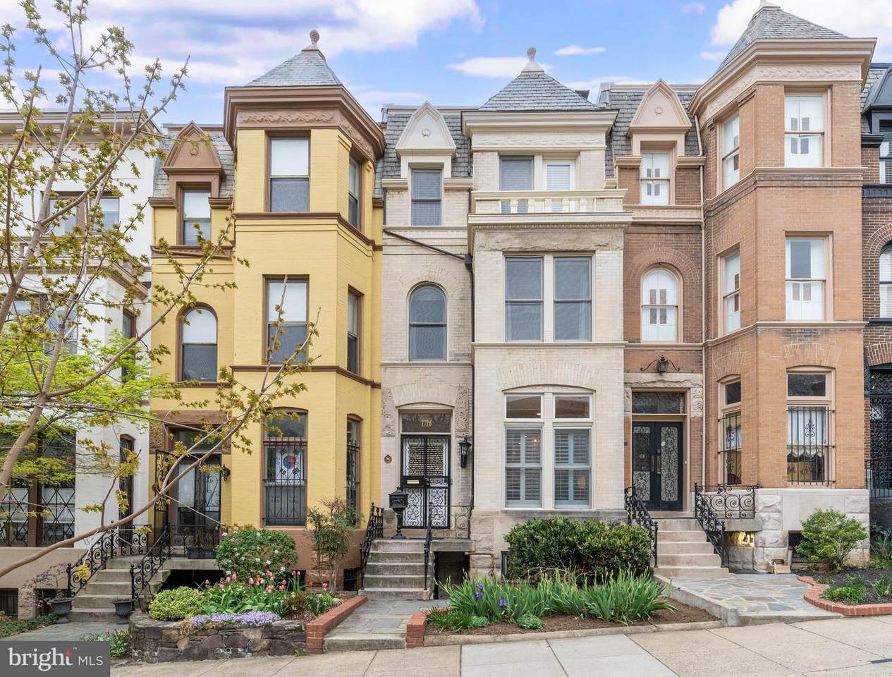 1716 22ND Street - Photo 1