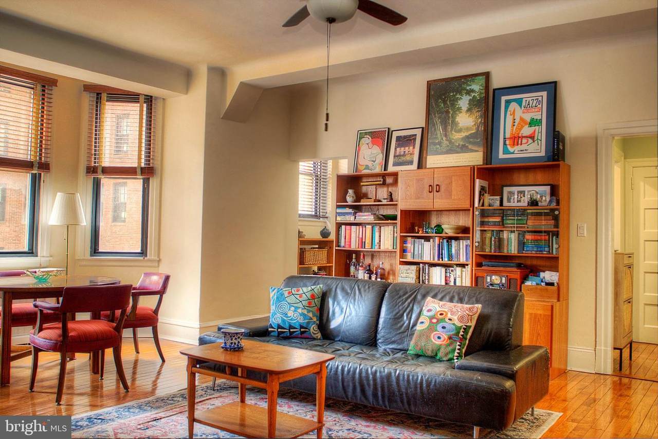 250 13TH Street - Photo 1