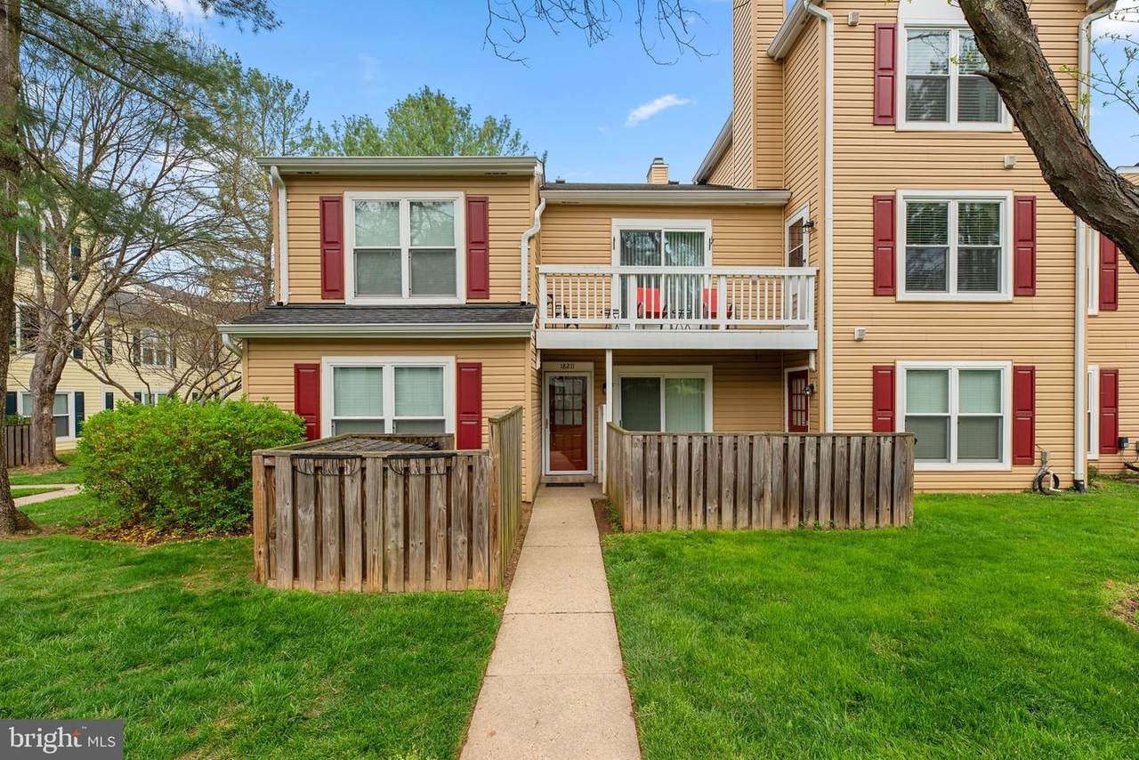 18211 Rolling Meadow Way - Photo 1