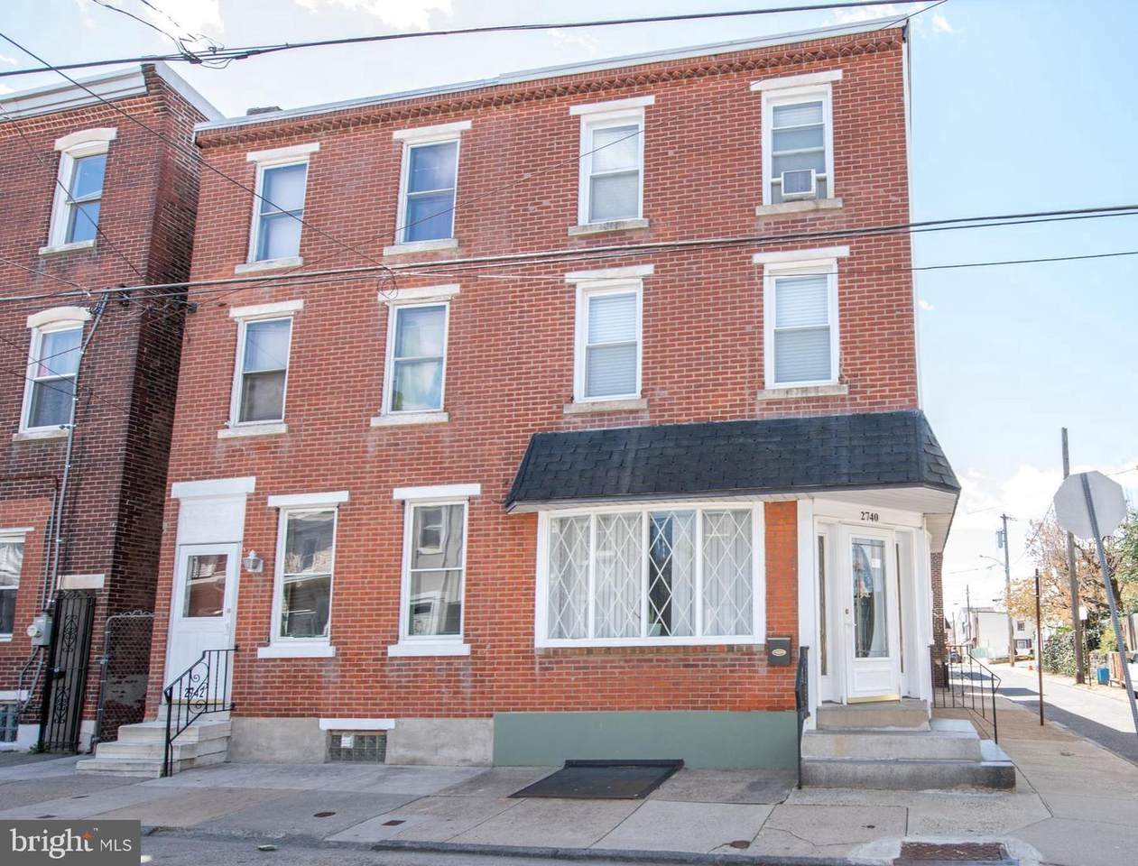 2740 Pratt Street - Photo 1