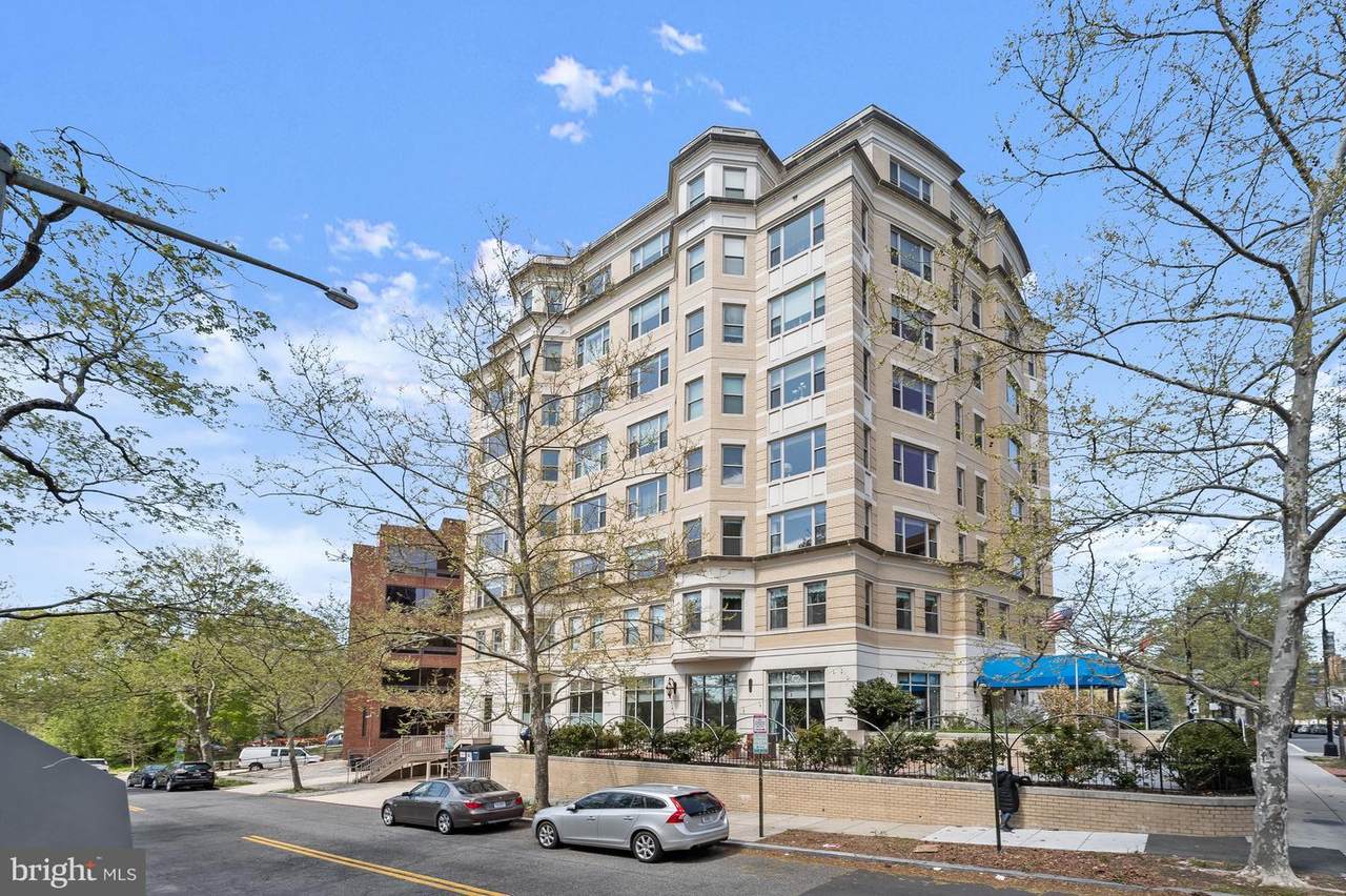 2600 Pennsylvania Avenue - Photo 1