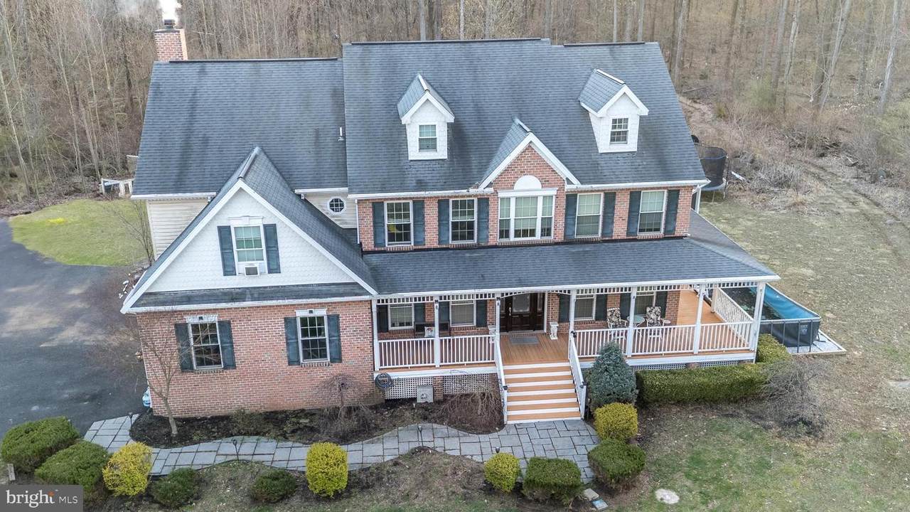 3421 Winding Road - Photo 1