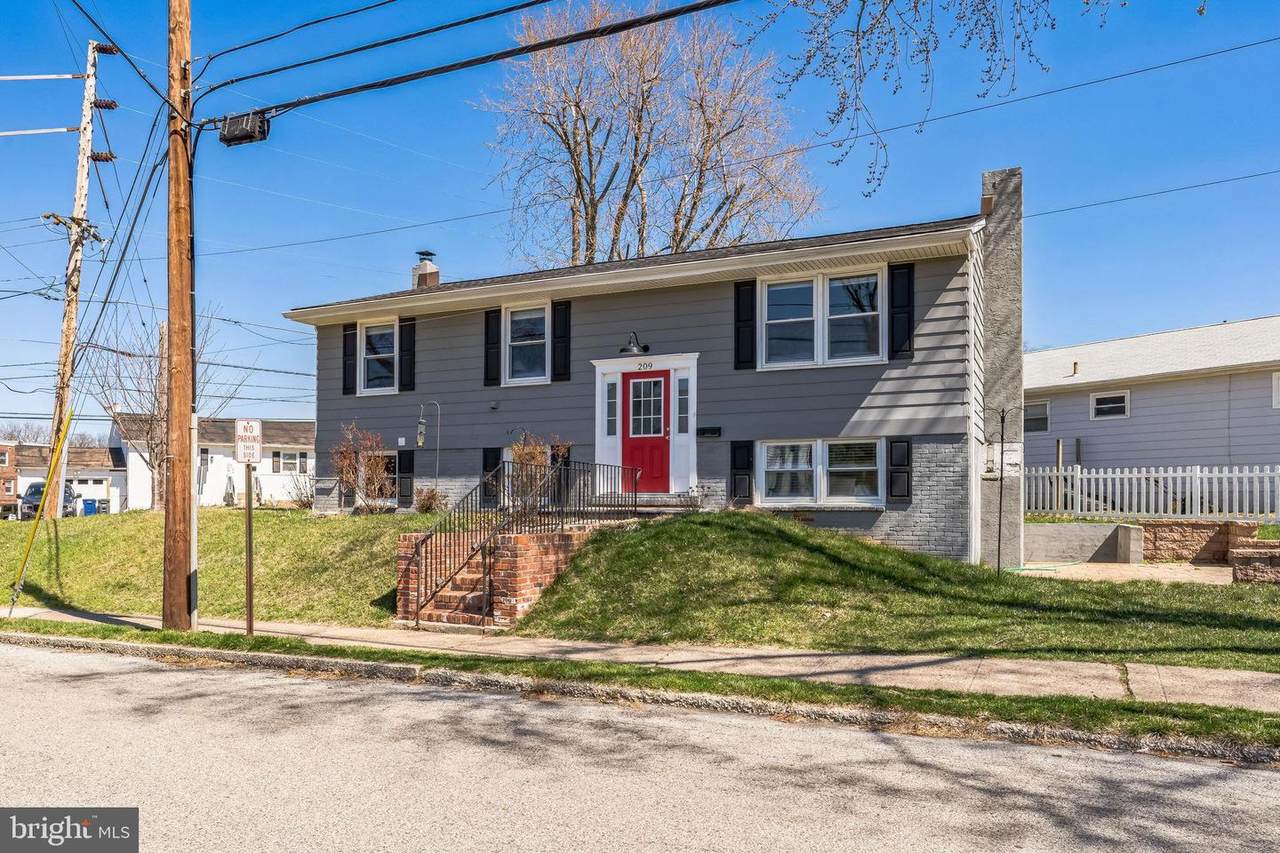 209 Spring Garden Street - Photo 1