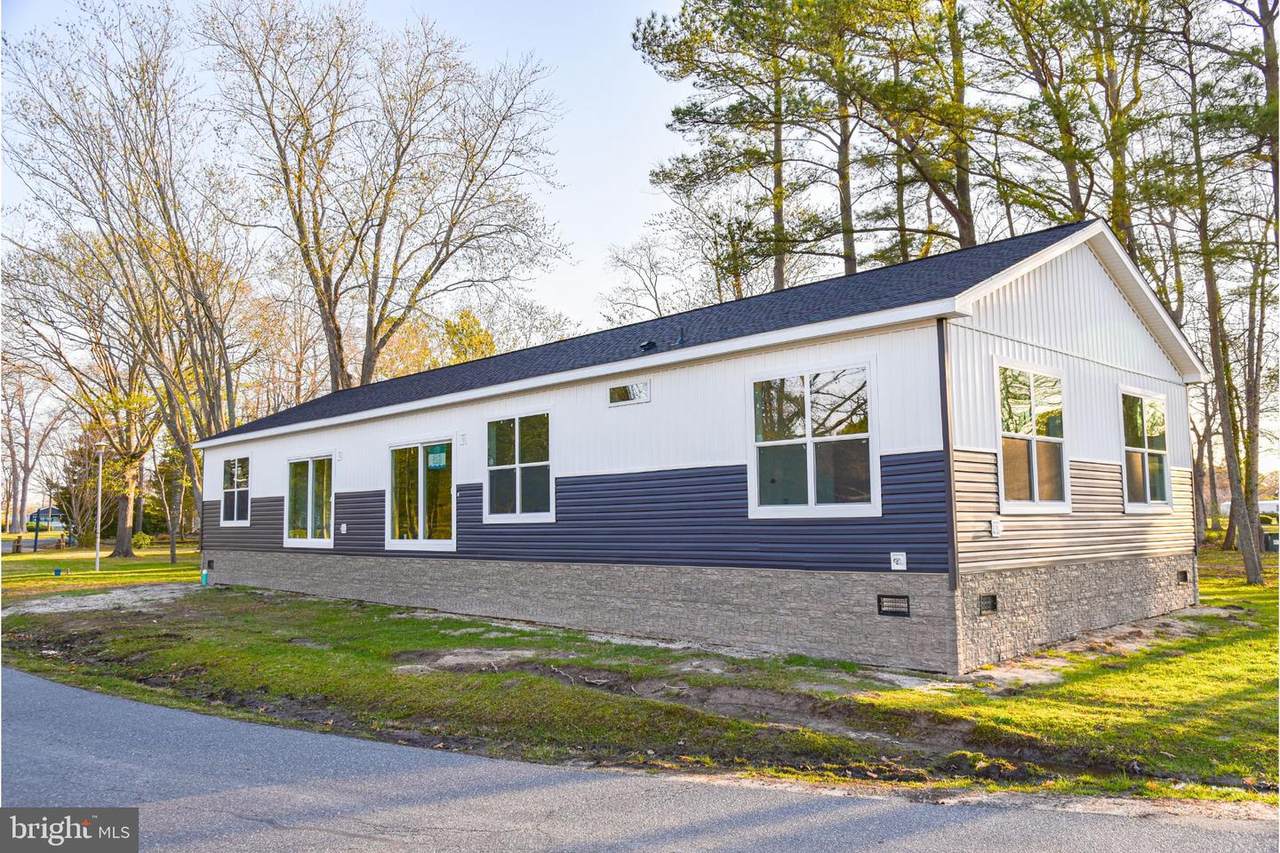 34514 Gunnel Road - Photo 1