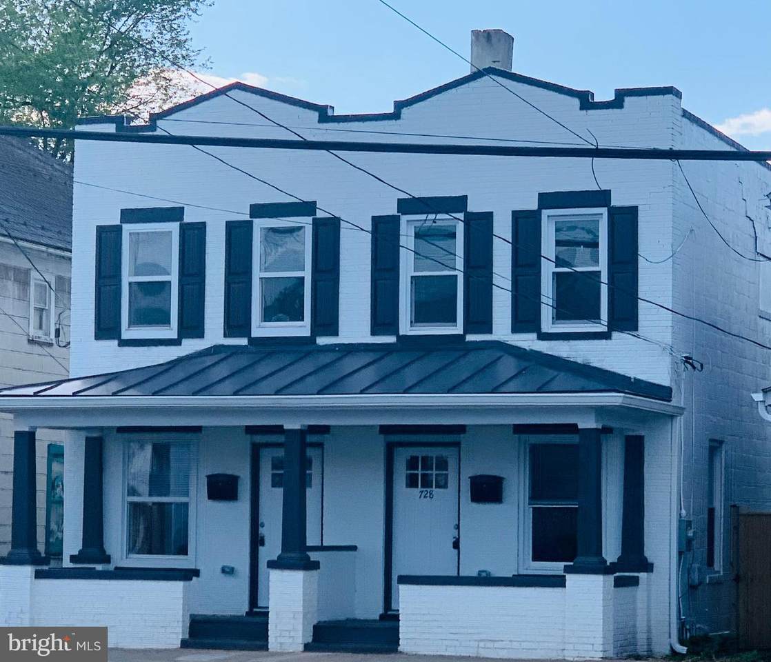 726 Queen Street - Photo 1