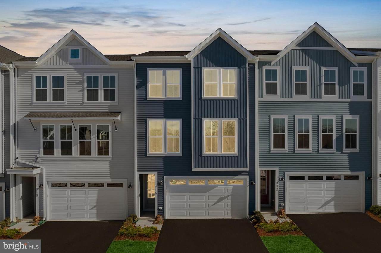 115 Galaxy Place - Photo 1