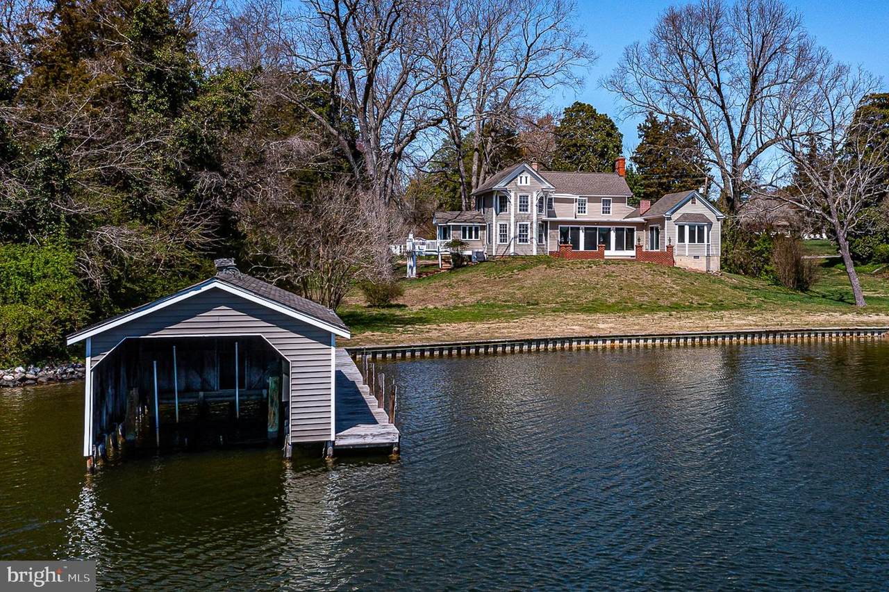 391 Steamboat Road - Photo 1