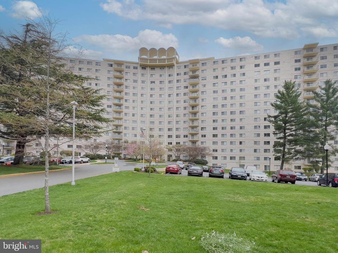 1111 University Boulevard - Photo 1