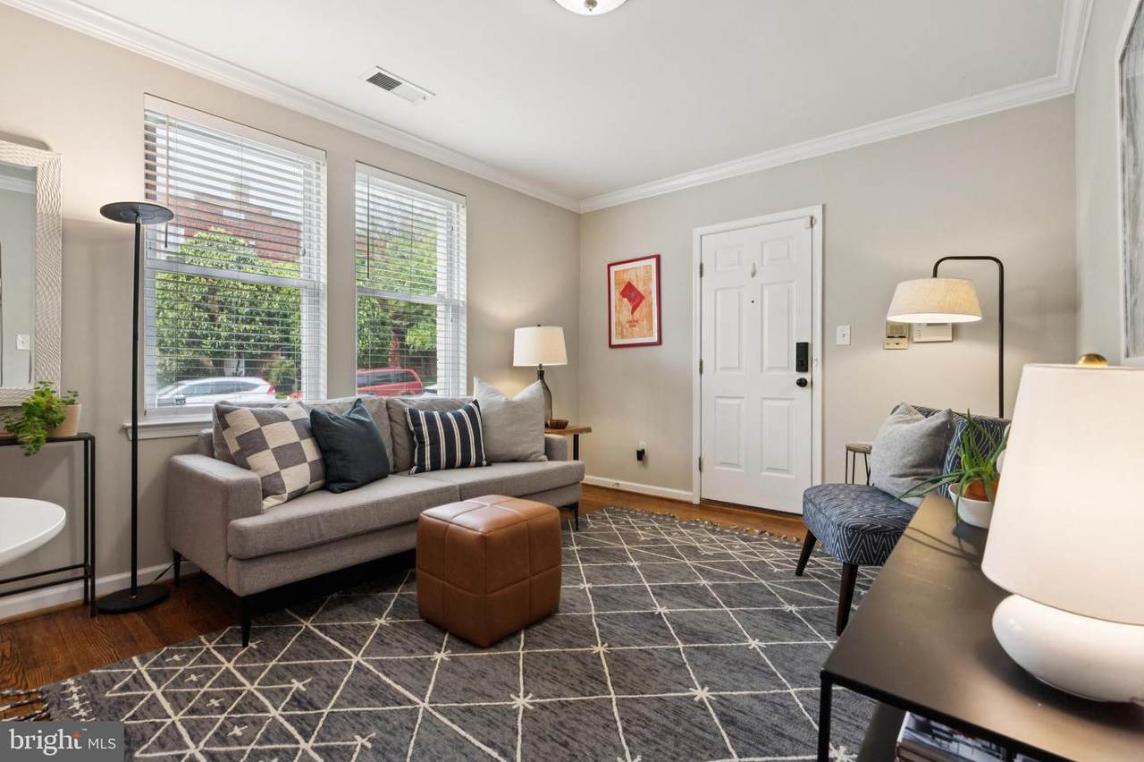 401 Douglas Street - Photo 1