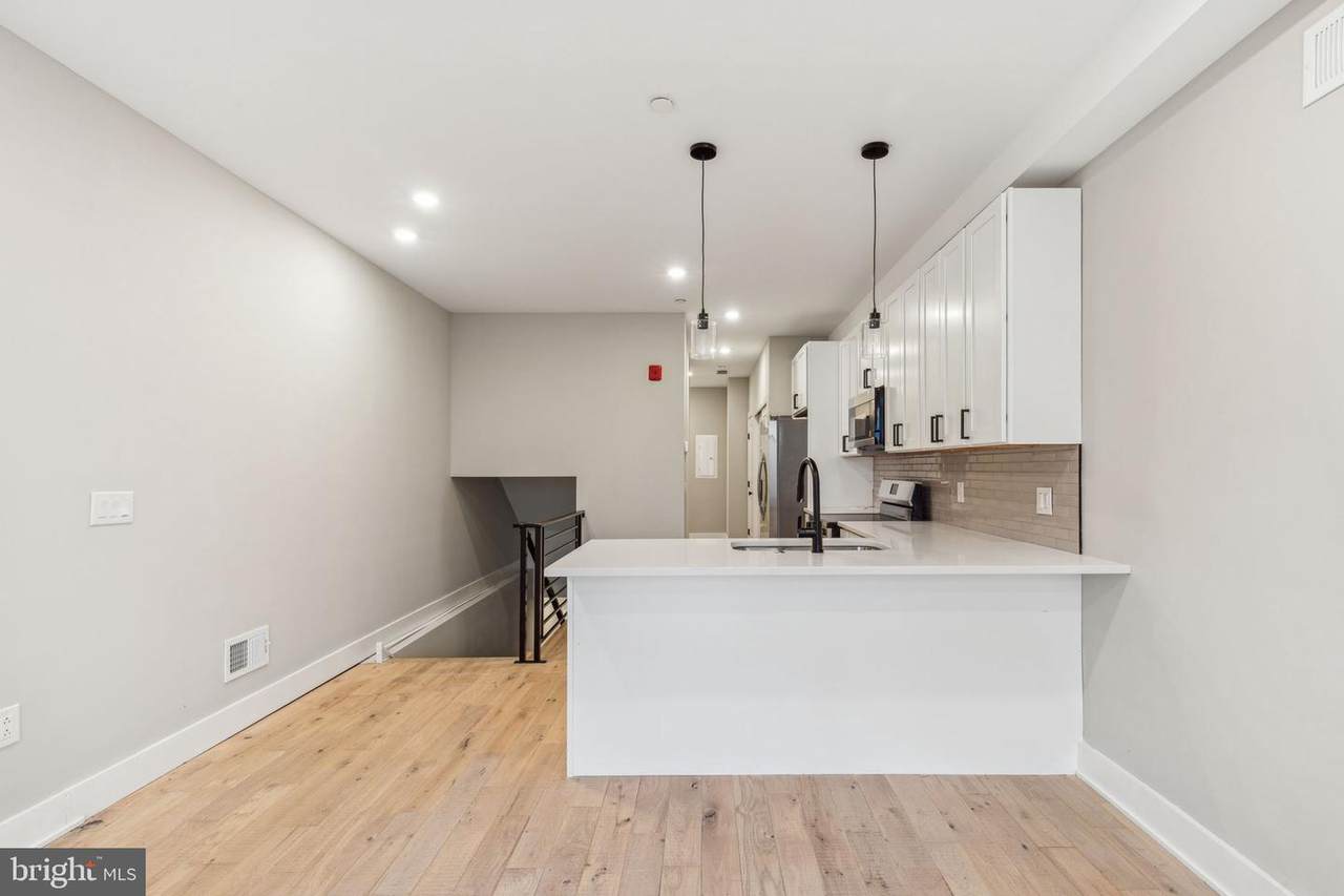 1808 Hagert Street - Photo 1