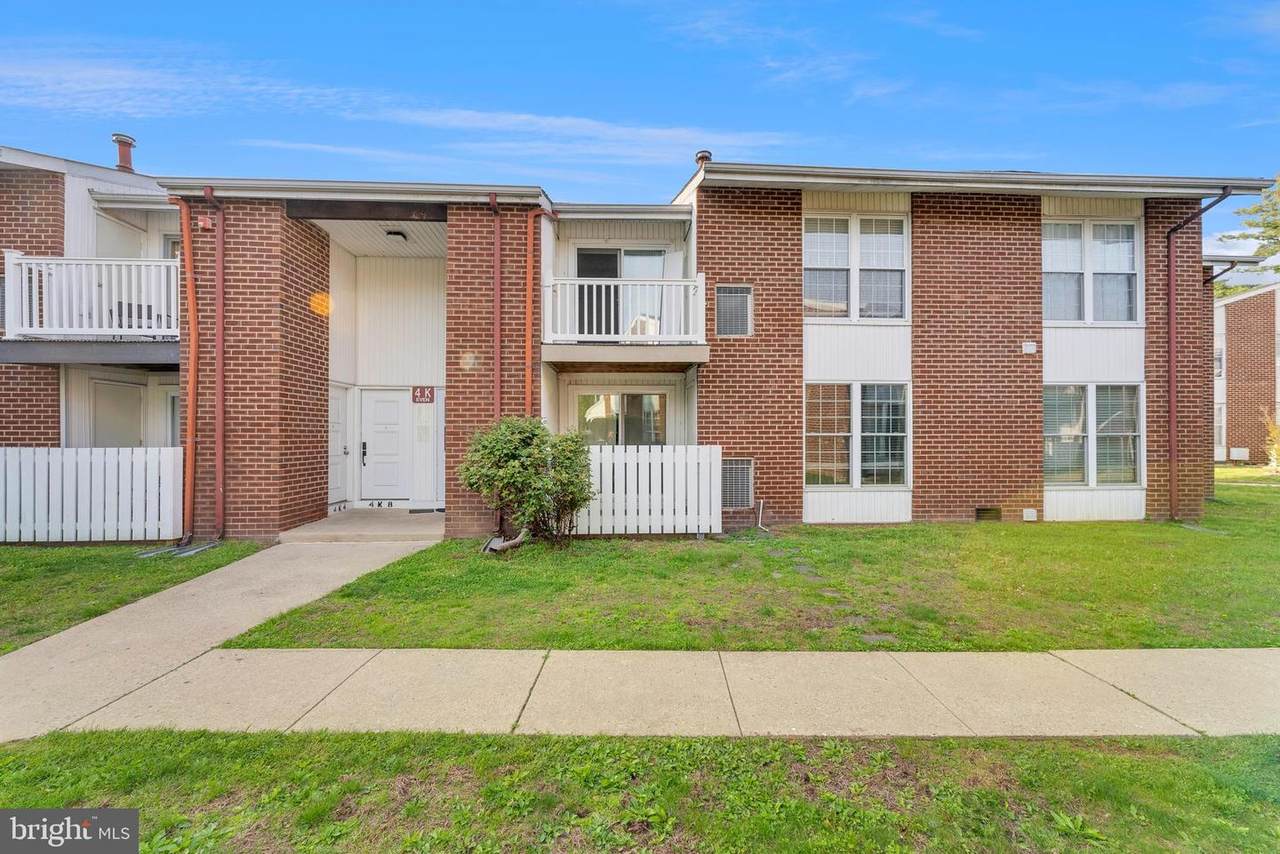 275 Green Street - Photo 1