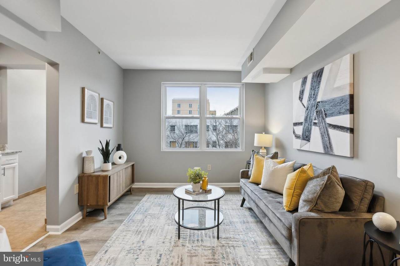 1458 Columbia Road - Photo 1