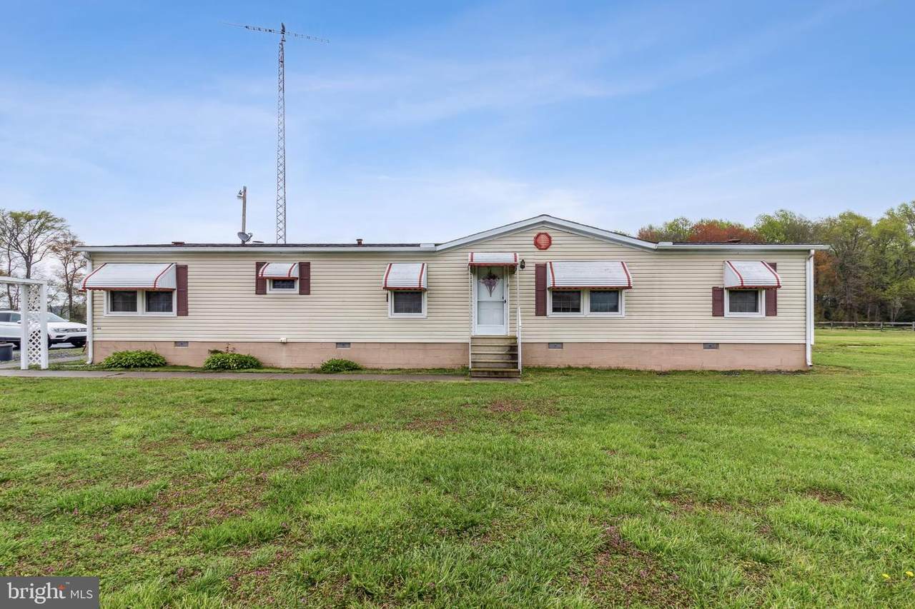 8088 Jamesway Lane - Photo 1